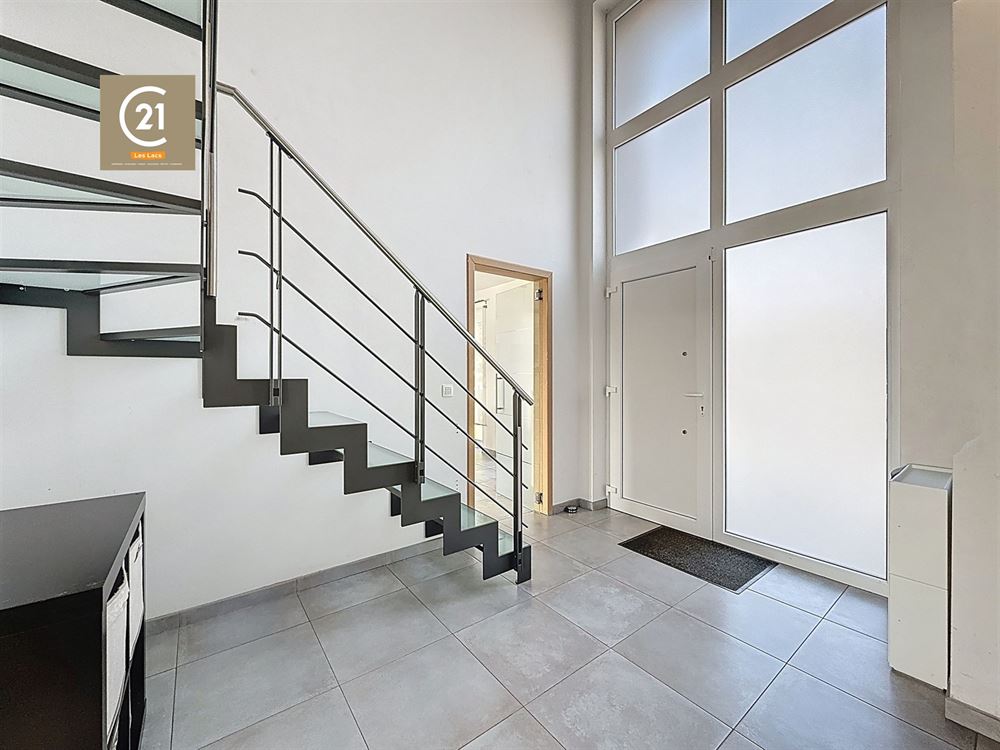 SUBLIME VILLA 4 CHAMBRES - BUREAU - GARAGE - JARDIN