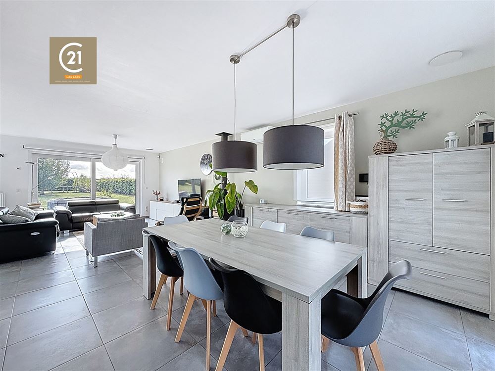 SUBLIME VILLA 4 CHAMBRES - BUREAU - GARAGE - JARDIN