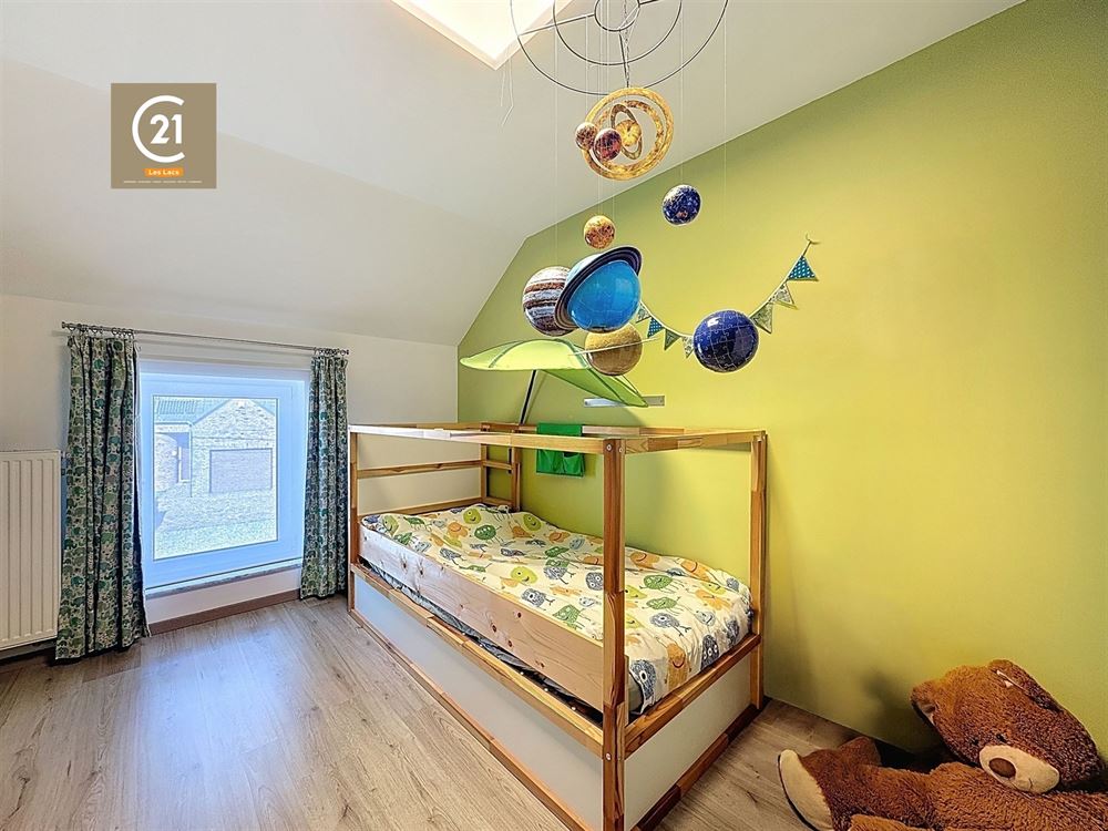 SUBLIME VILLA 4 CHAMBRES - BUREAU - GARAGE - JARDIN
