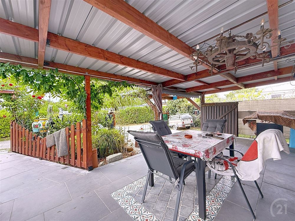 JOLI CHALET 2 CHAMBRES RÉCEMMENT RÉNOVÉ