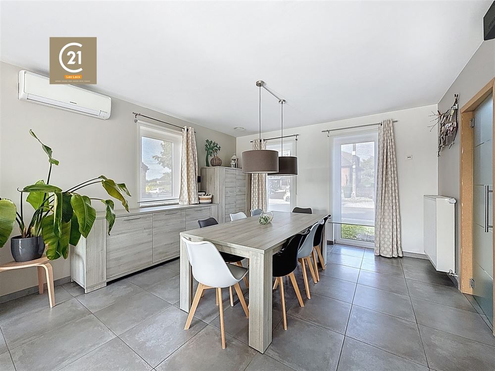 SUBLIME VILLA 4 CHAMBRES - BUREAU - GARAGE - JARDIN