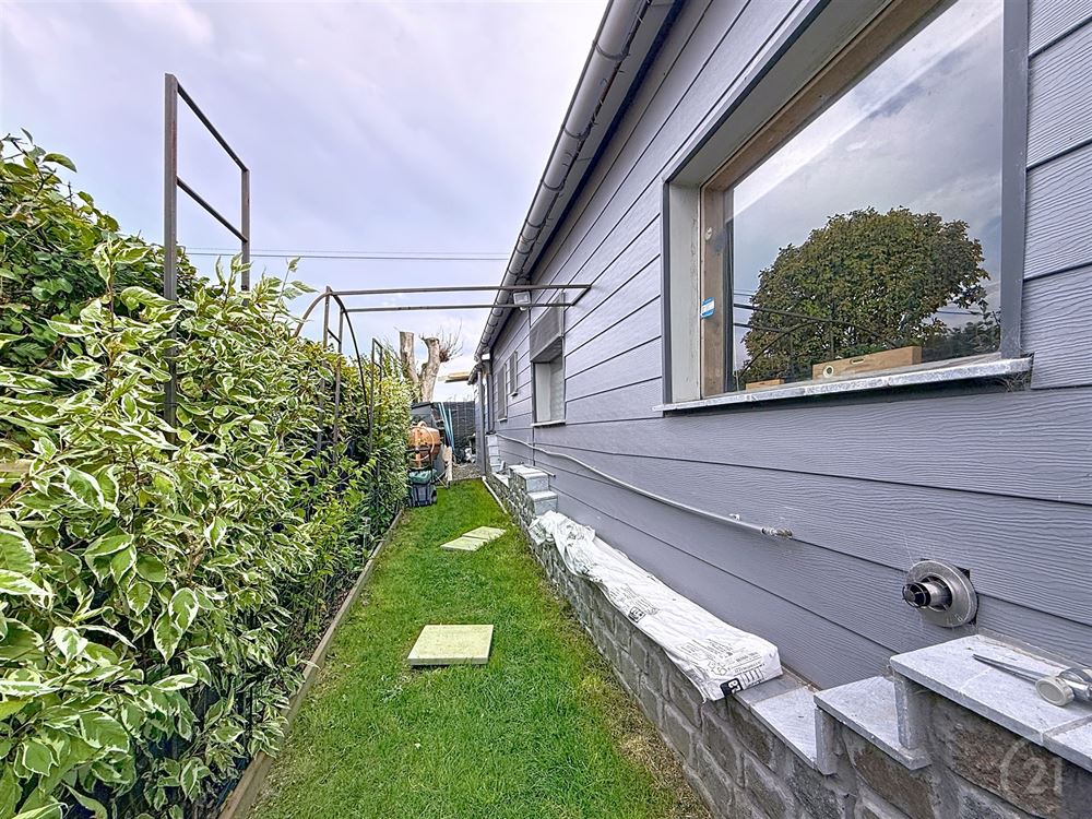 JOLI CHALET 2 CHAMBRES RÉCEMMENT RÉNOVÉ