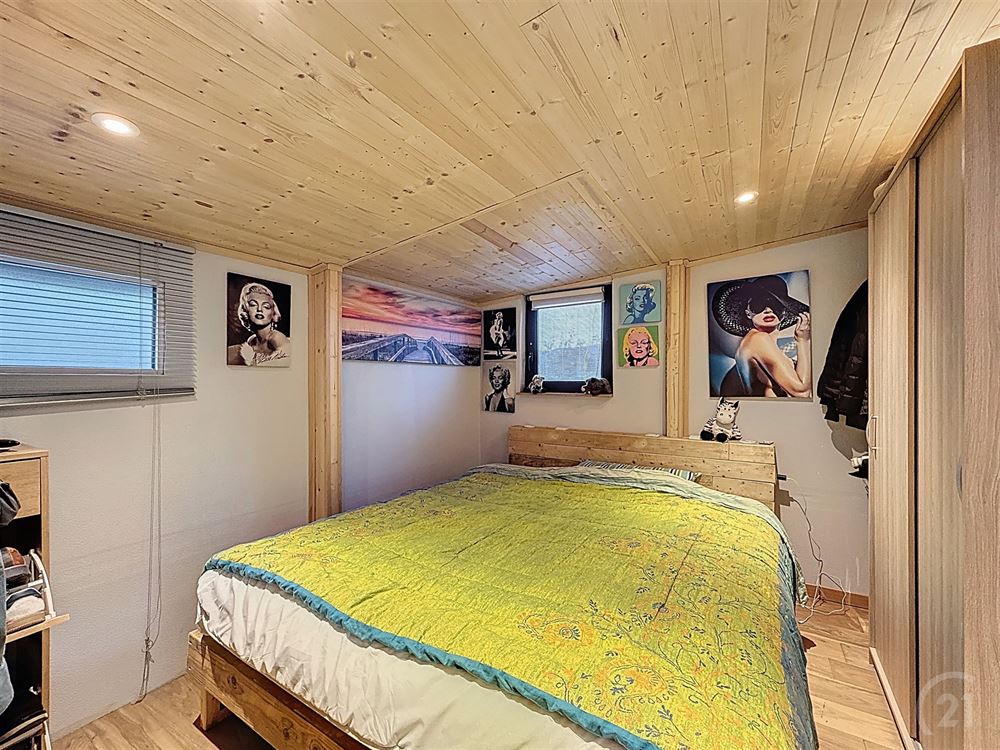 JOLI CHALET 2 CHAMBRES RÉCEMMENT RÉNOVÉ