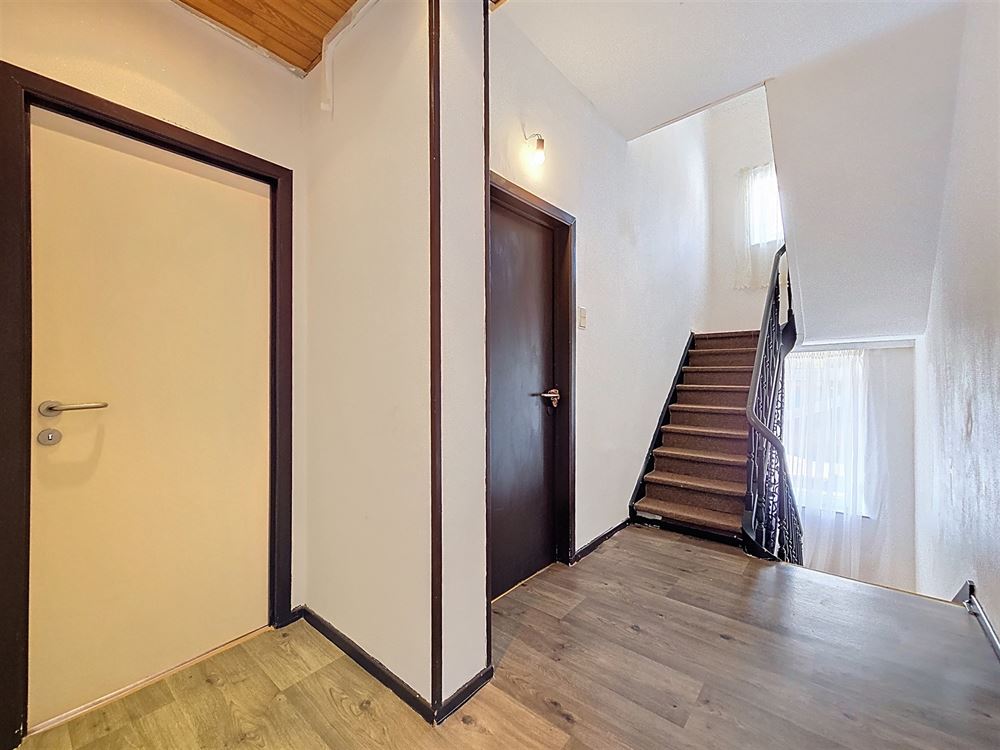 JOLIE MAISON - 4 CHAMBRES - 2 SDB - TERRASSE - JARDIN