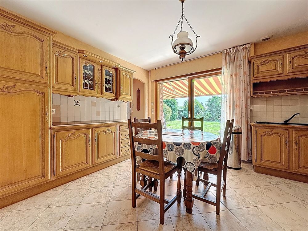 SUPERBE VILLA 4 CHAMBRES - JARDIN - QUARTIER CALME 