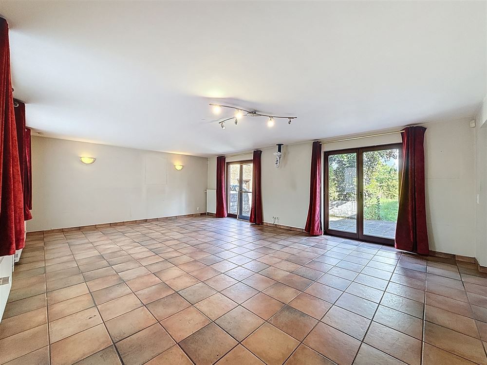 MAISON - 4 CHAMBRES - GARAGE - JARDIN