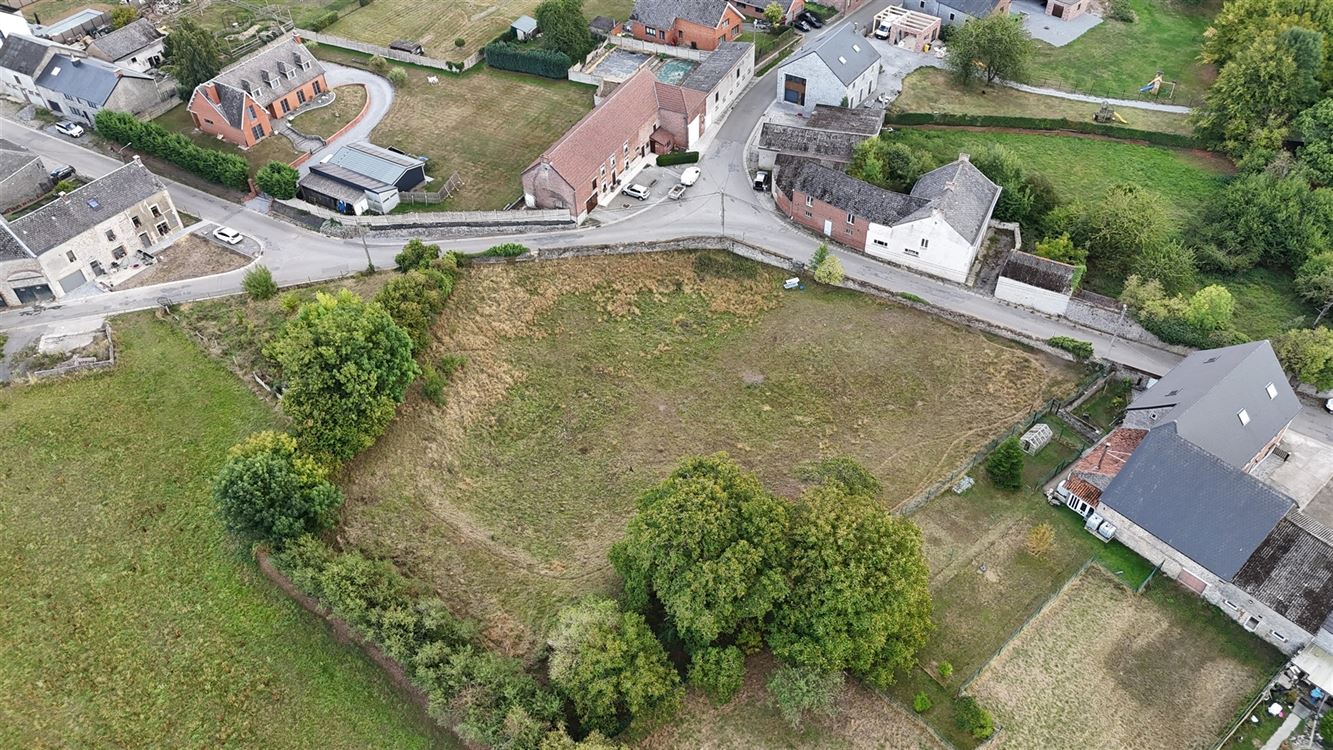 SUPERBE TERRAIN A BATIR