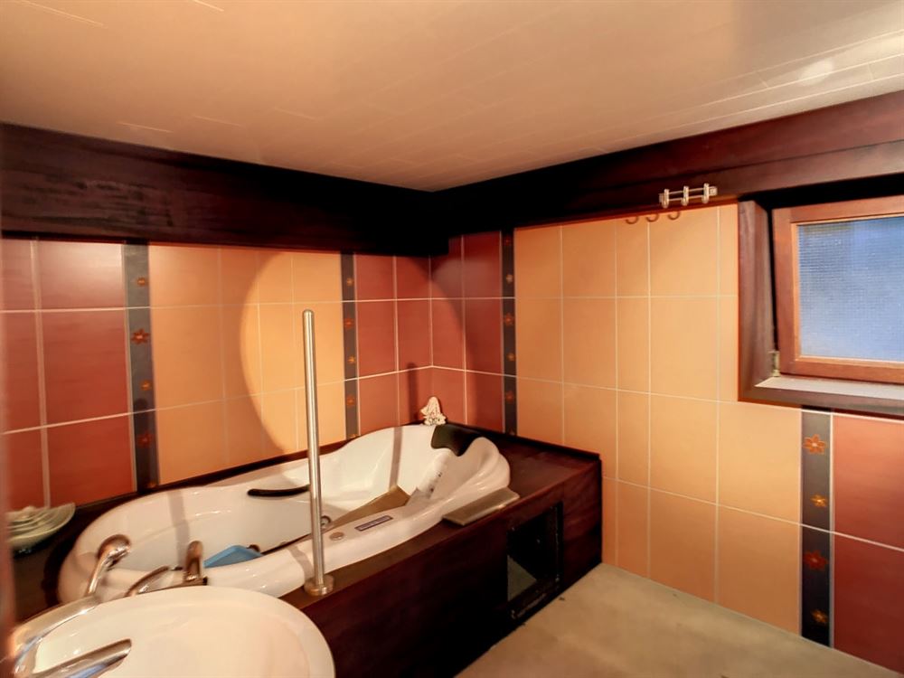 VILLA 4 CHAMBRES 