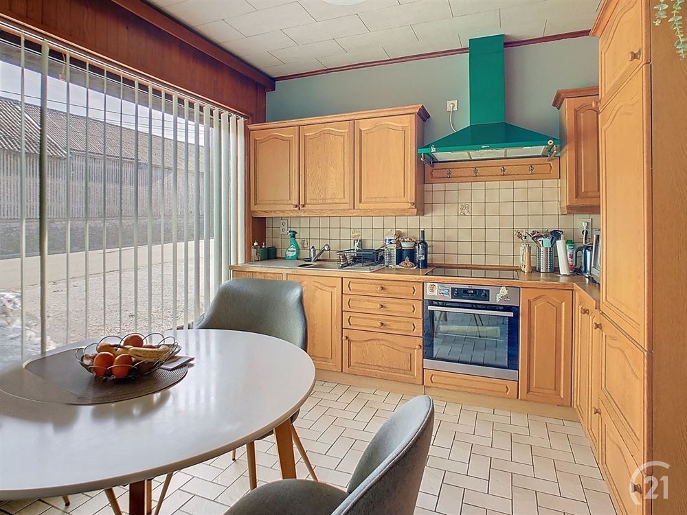 Maison de plain-pied 2 chambres avec jardin et garage