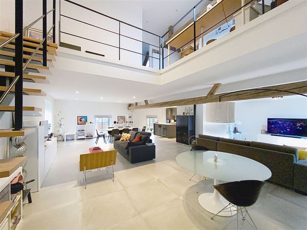 Duplex d’exception à Gerpinnes – plus de 207 m² habitables