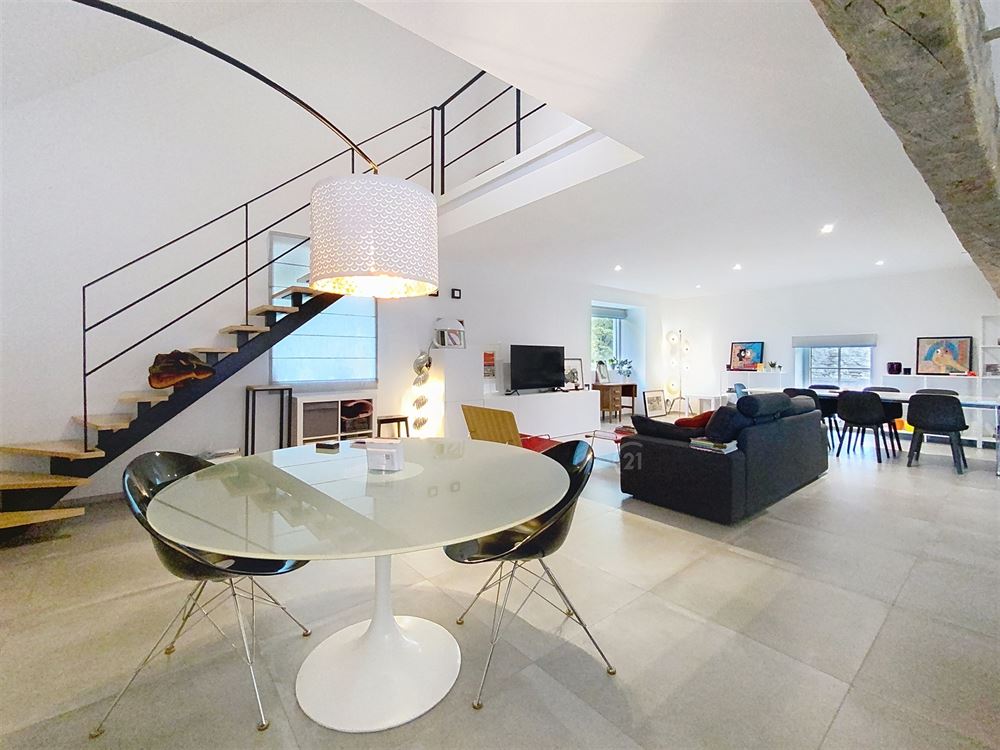 Duplex d’exception à Gerpinnes – plus de 207 m² habitables