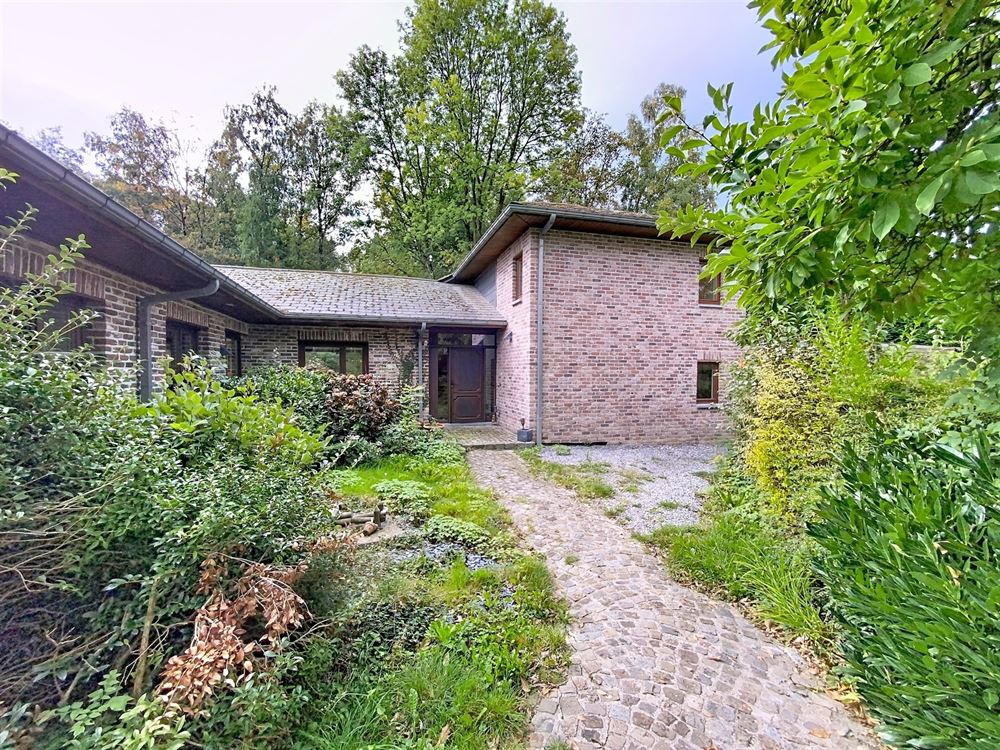 Villa d’exception avec piscine et annexe – Gerpinnes