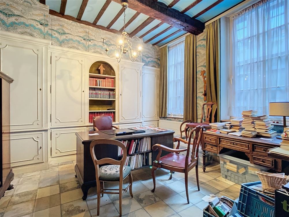 CHARMANTE MAISON DE MAÎTRE - 4 CHAMBRES - JARDIN