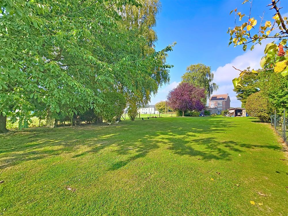 MAGNIFIQUE MAISON - 4 FACADES - JARDIN - 4 CH