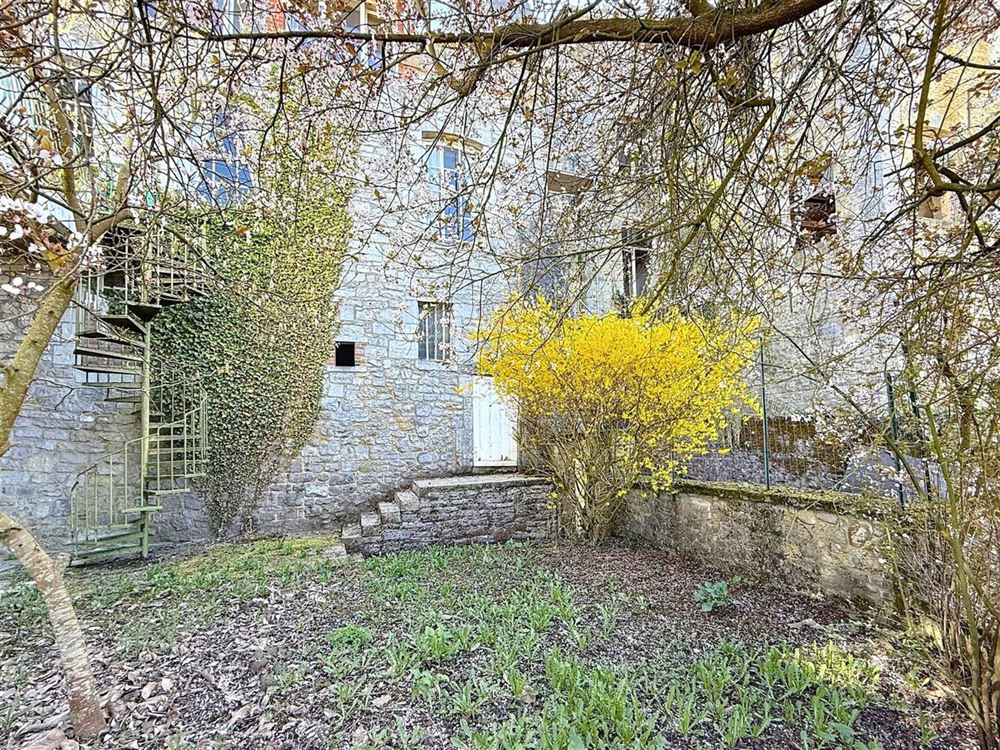 CHARMANTE MAISON DE MAÎTRE - 4 CHAMBRES - JARDIN