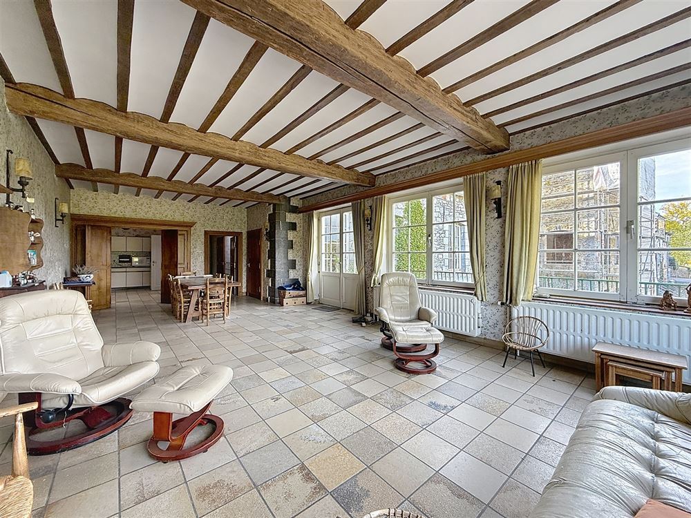 CHARMANTE MAISON 3 FAÇADES - 3 CHAMBRES - TERRASSE