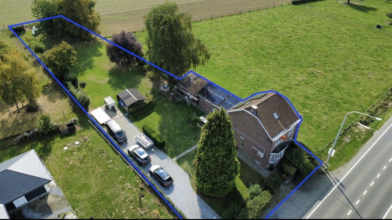 MAGNIFIQUE MAISON - 4 FACADES - JARDIN - 4 CH