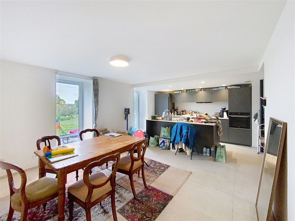 Maison 2 façades d’exception – 251 m² habitables – Ferme en carré rénovée à Gerpinnes
