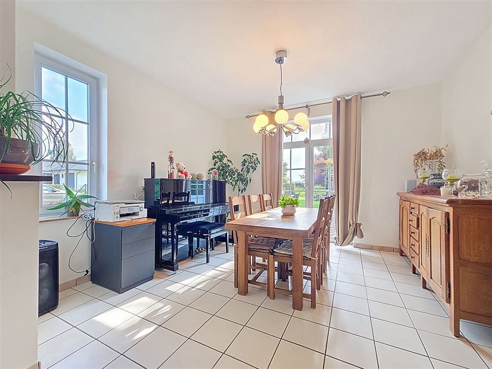 MAGNIFIQUE MAISON - 4 FACADES - JARDIN - 4 CH