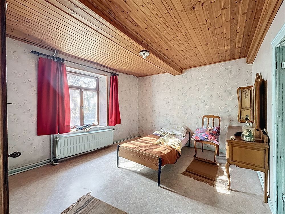 MAISON - 5 CHAMBRES - JARDIN