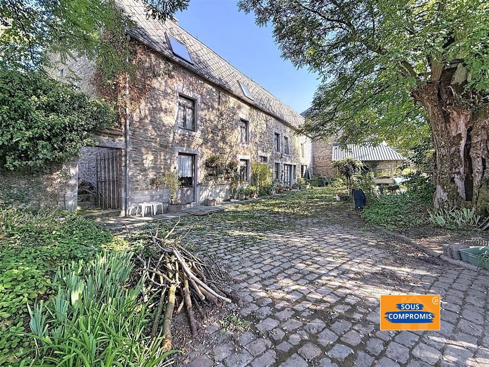 MAISON - 5 CHAMBRES - JARDIN