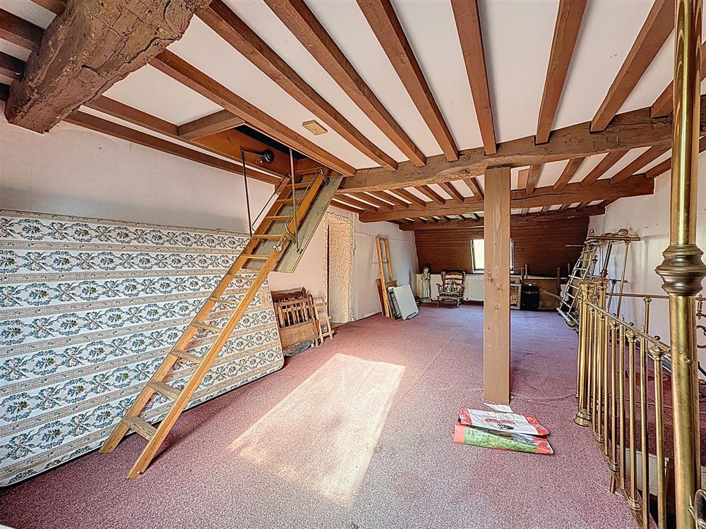 MAISON - 5 CHAMBRES - JARDIN