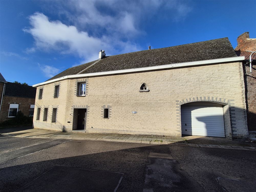 MAISON 3 CHAMBRES, GARAGE ET JARDIN