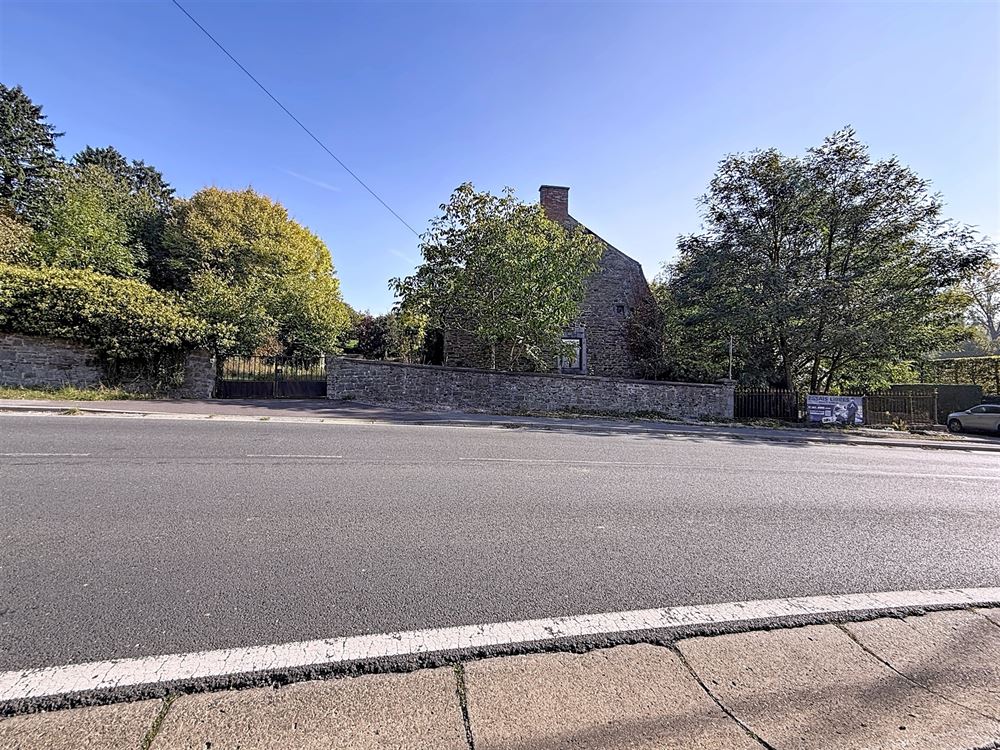 MAISON - 5 CHAMBRES - JARDIN