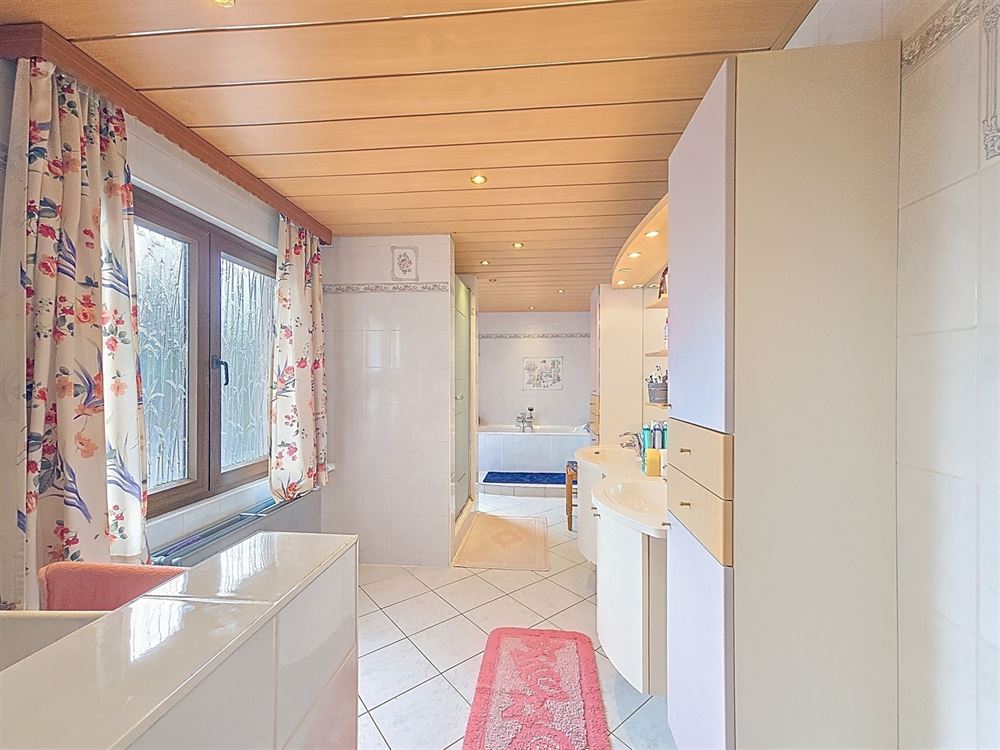 JOLIE MAISON 3 FACADES - 3 CH - JARDIN - TERRASSE
