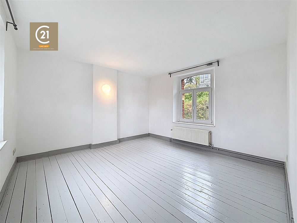 MAISON - 2 CHAMBRES - GARAGE - JARDIN