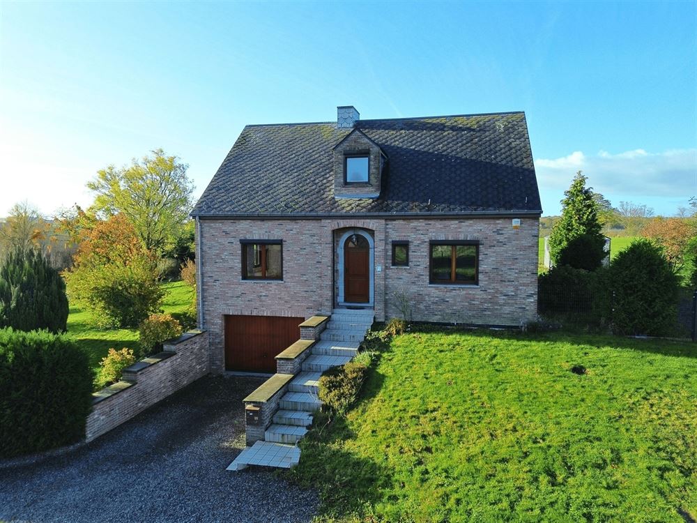 SUPERBE VILLA 4 CHAMBRES - 2 SDB - GARAGE