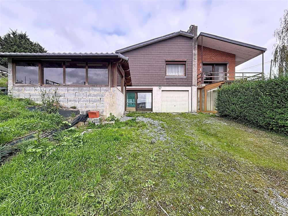 VILLA - 2 CHAMBRES - GARAGE - JARDIN