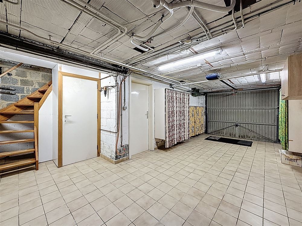VILLA - 2 CHAMBRES - GARAGE - JARDIN