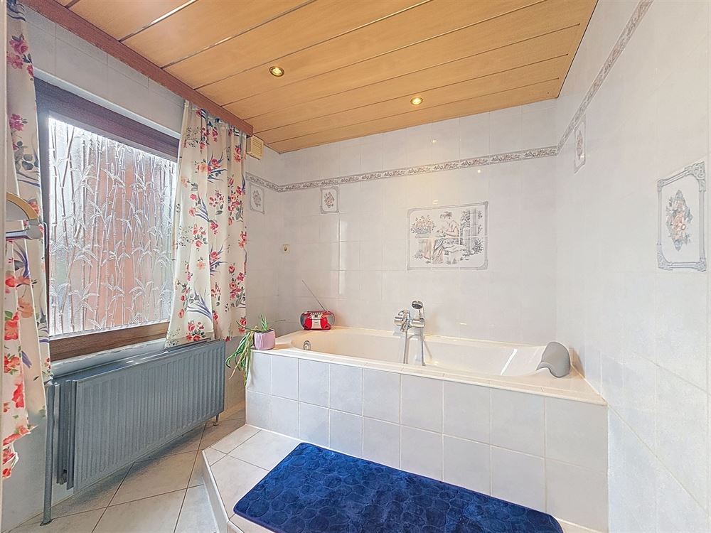 JOLIE MAISON 3 FACADES - 3 CH - JARDIN - TERRASSE