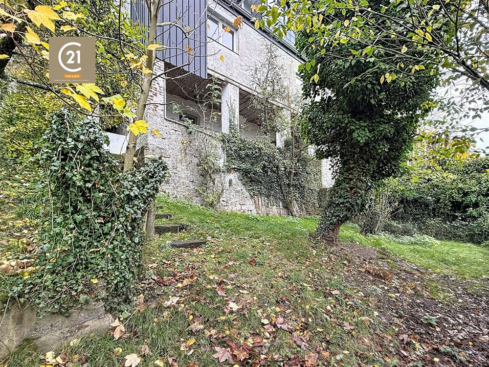 MAISON - 2 CHAMBRES - GARAGE - JARDIN