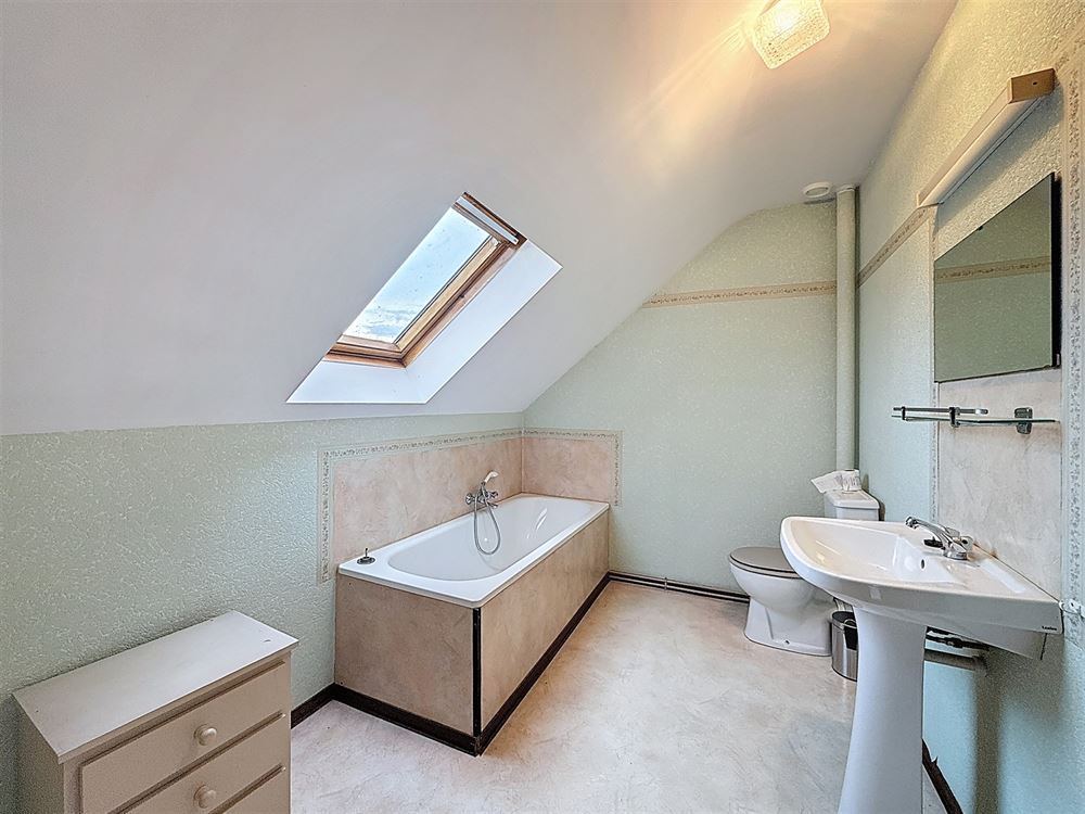 SUPERBE VILLA 4 CHAMBRES - 2 SDB - GARAGE