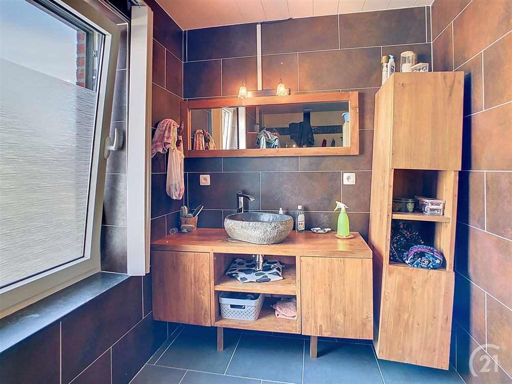 Imm. mixte bur + résidentiel