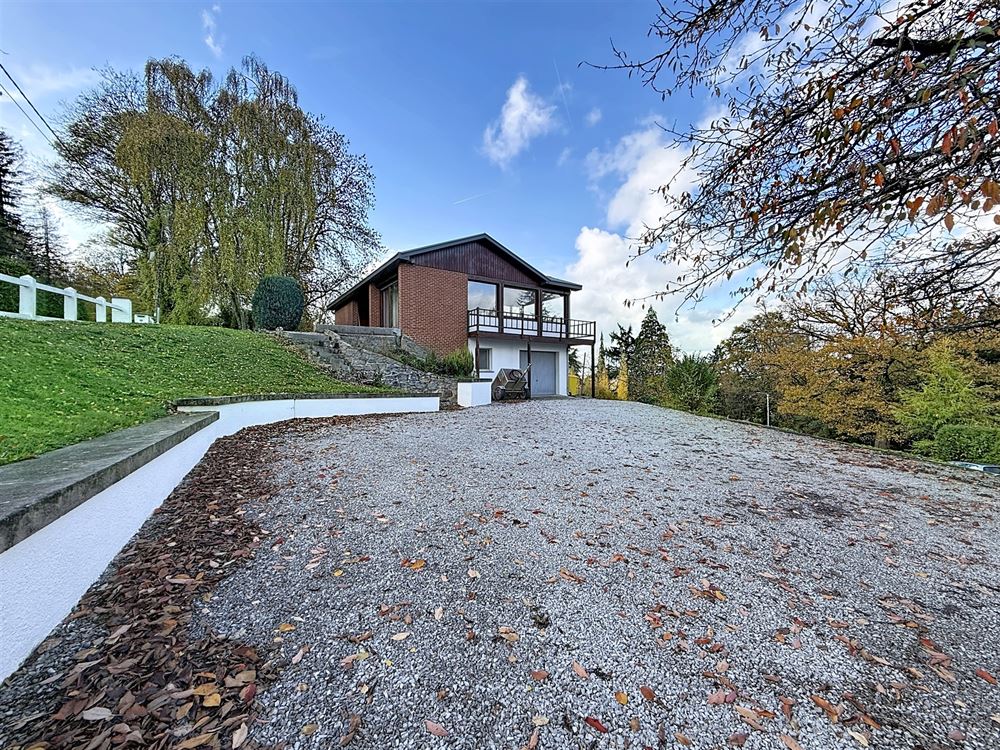 VILLA - 3 CHAMBRES - GARAGE - JARDIN
