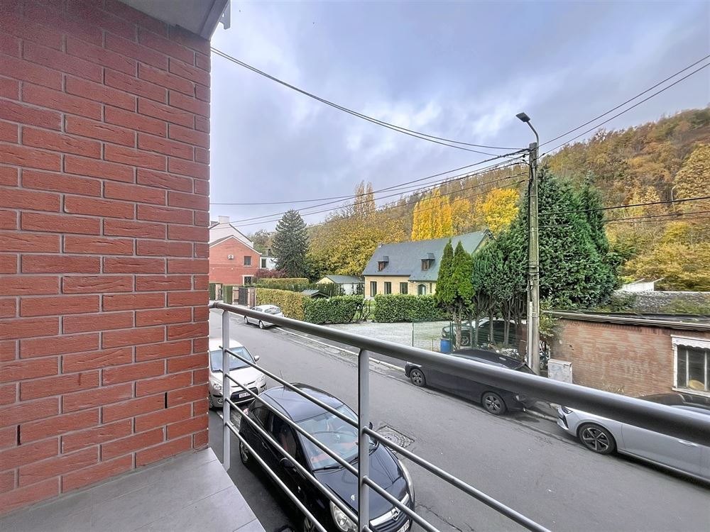 APPARTEMENT LUMINEUX AVEC GARAGE