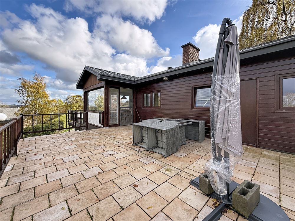 VILLA - 3 CHAMBRES - GARAGE - JARDIN