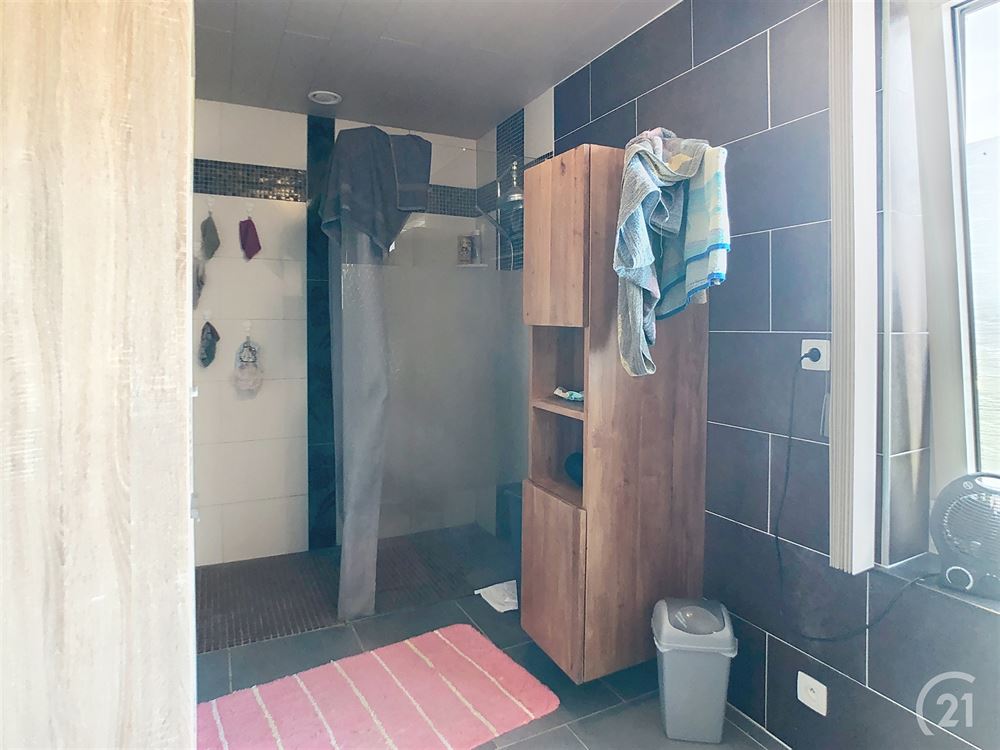 Imm. mixte bur + résidentiel