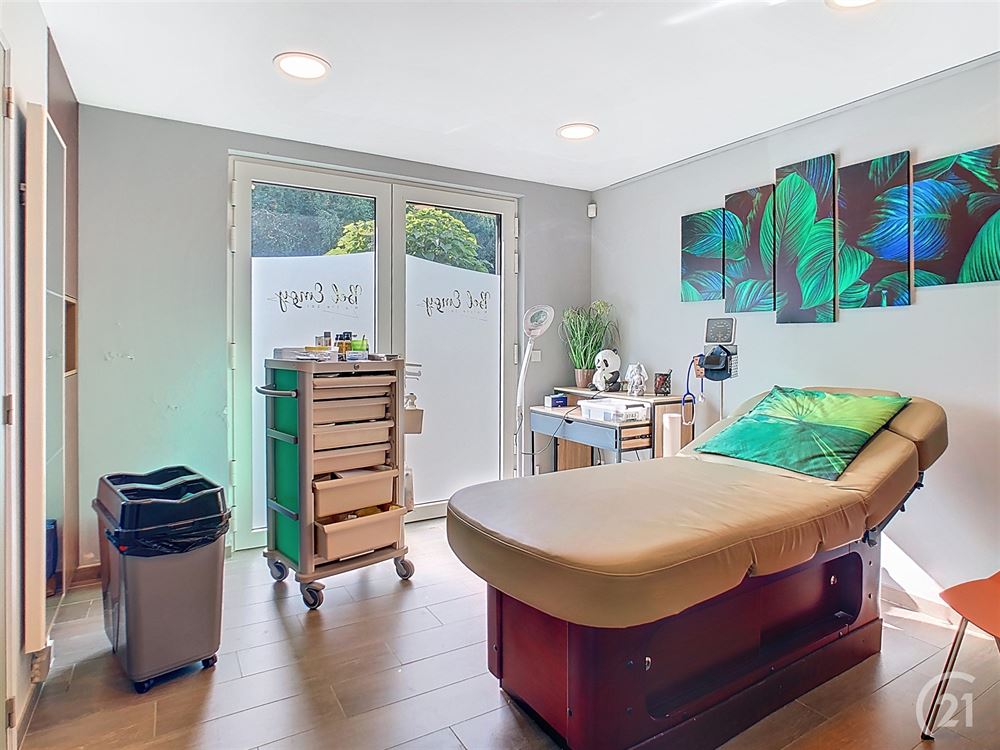 Imm. mixte bur + résidentiel