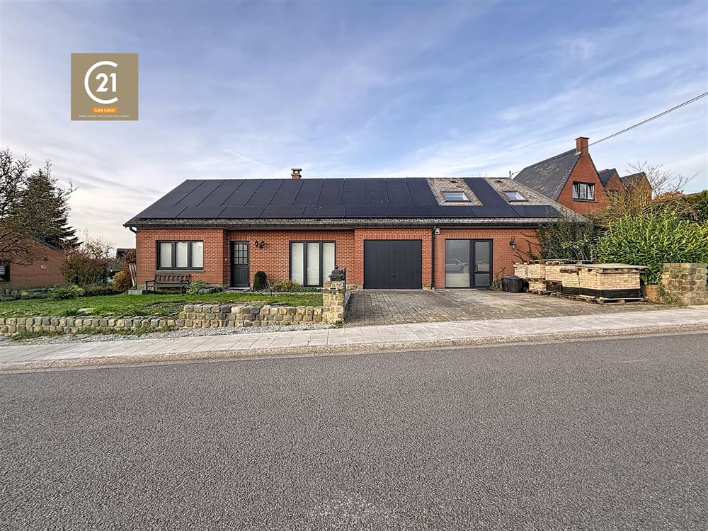 VILLA - 4 CHAMBRES - GARAGE - JARDIN