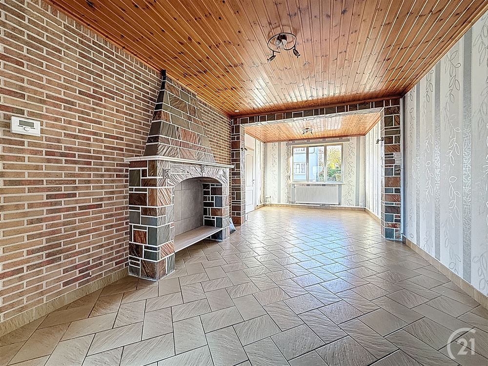 BELLE MAISON 2 CHAMBRES - JARDIN - GRENIER