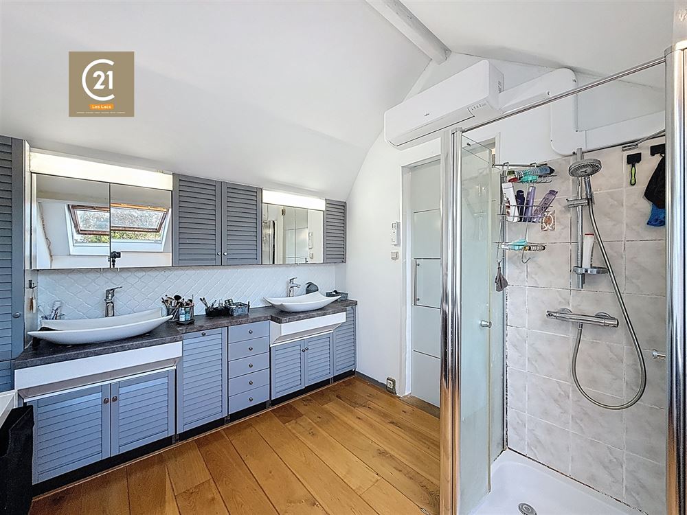 VILLA - 4 CHAMBRES - GARAGE - JARDIN