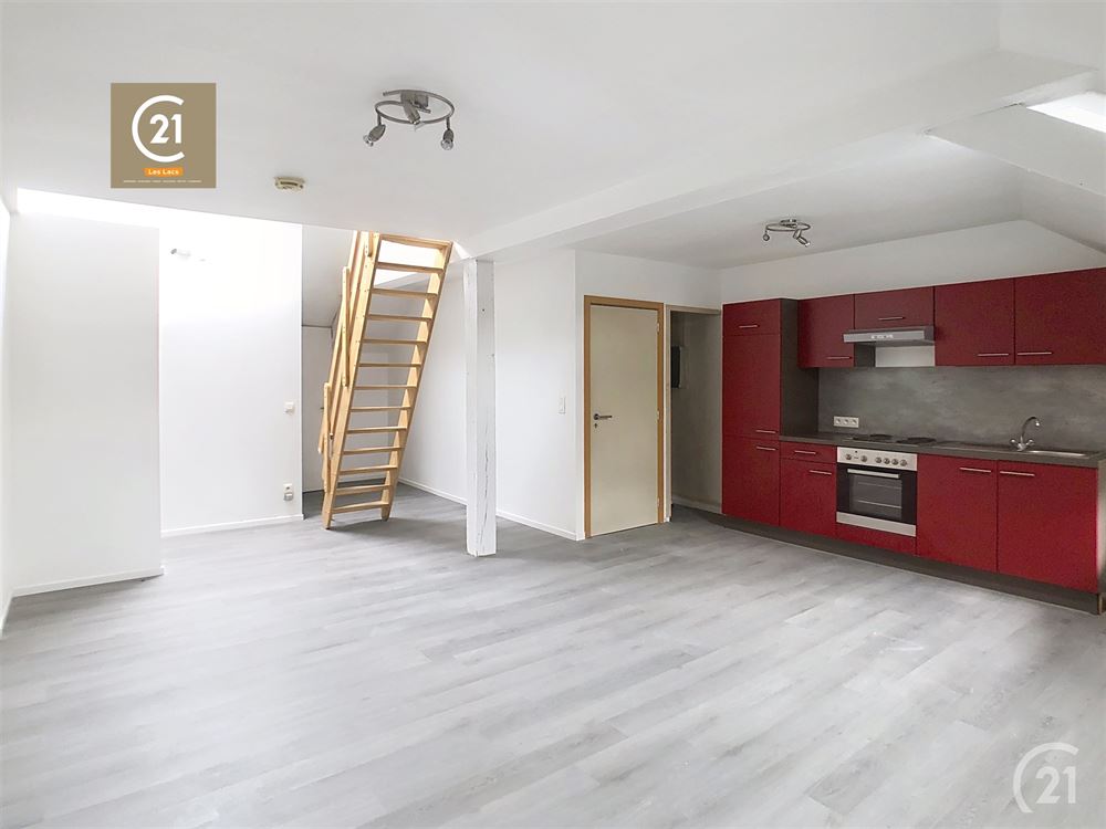 MAISON DIVISEE EN 3 LOGEMENTS