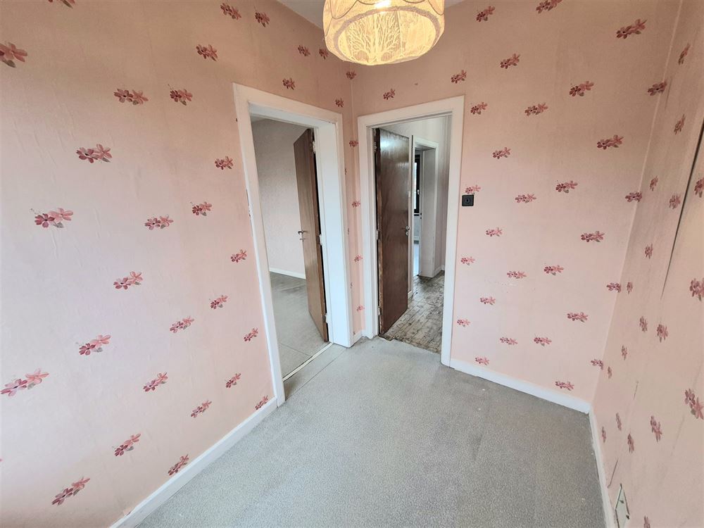 MAISON AVEC JARDIN ET GARAGE