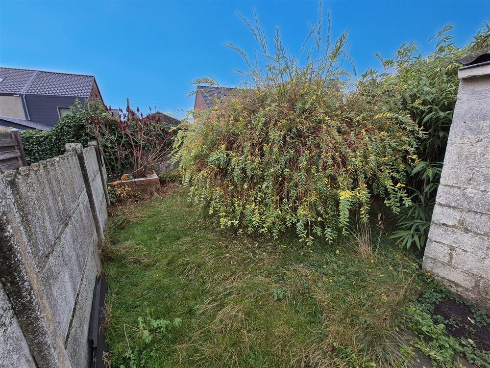 MAISON AVEC JARDIN ET GARAGE