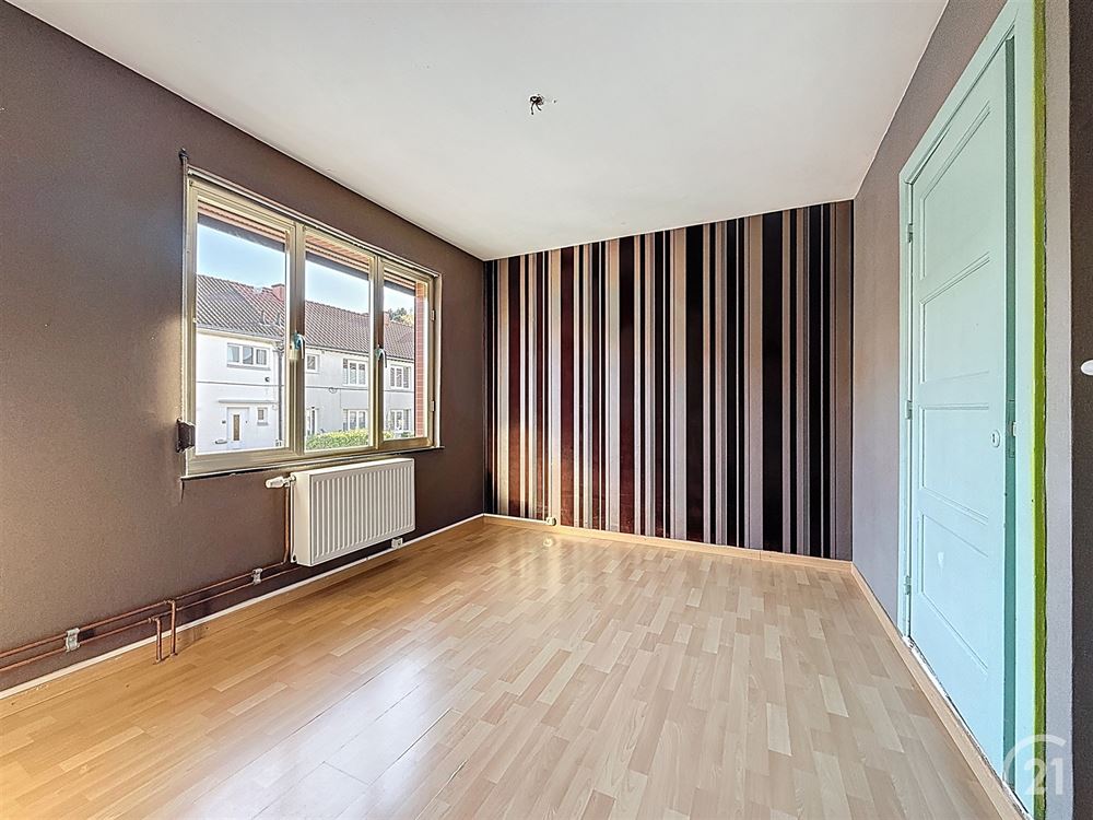 BELLE MAISON 2 CHAMBRES - JARDIN - GRENIER