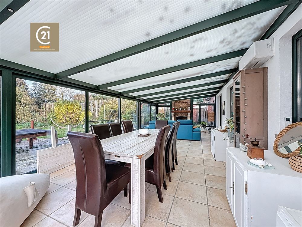 VILLA - 4 CHAMBRES - GARAGE - JARDIN